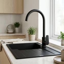 black-kitchen-sink-faucet-modern-design